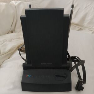 Vintage Black TV/FM Indoor Antenna with Rotatable Dipoles